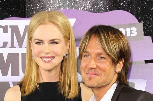 Keith Urban dedicates song to Nicole Kidman on their 8th wedding ...