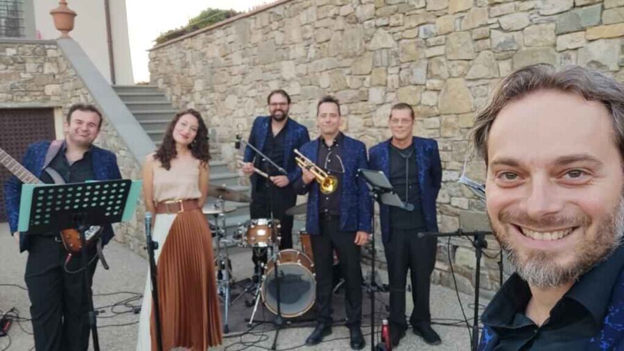 Italian Wedding Band Italy RoxyM Live Music