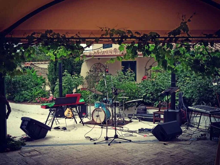 Italian Wedding Band Tuscany Rome Amalfi Italy Sweet Dreams Live Music